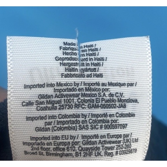 Columbia Men  OMNI WIC Med.‎ Light Blue Long Sleeve Button Down - Picture 4 of 5